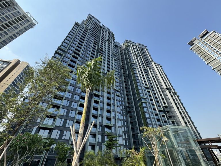 Lumiere Riverside