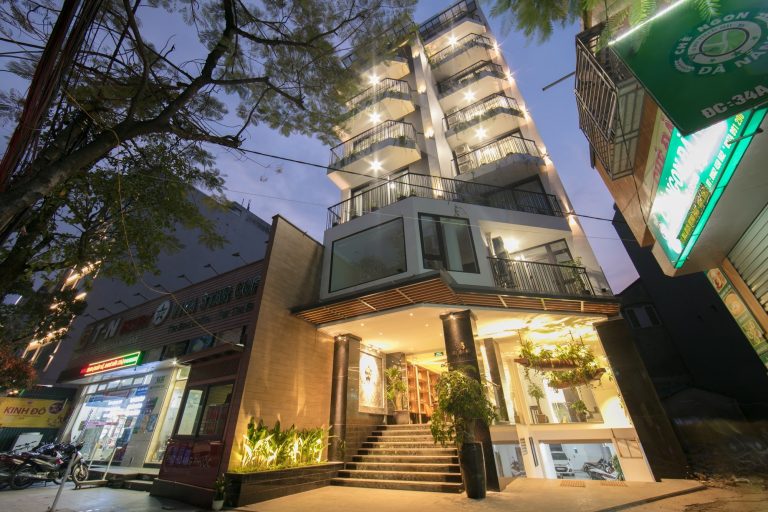 THE BLOOM HANOI