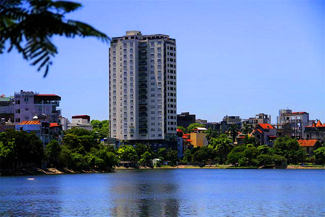 SKYLINE TOWER