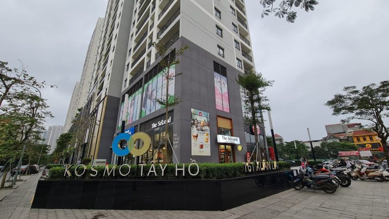 KOSMO TAY HO