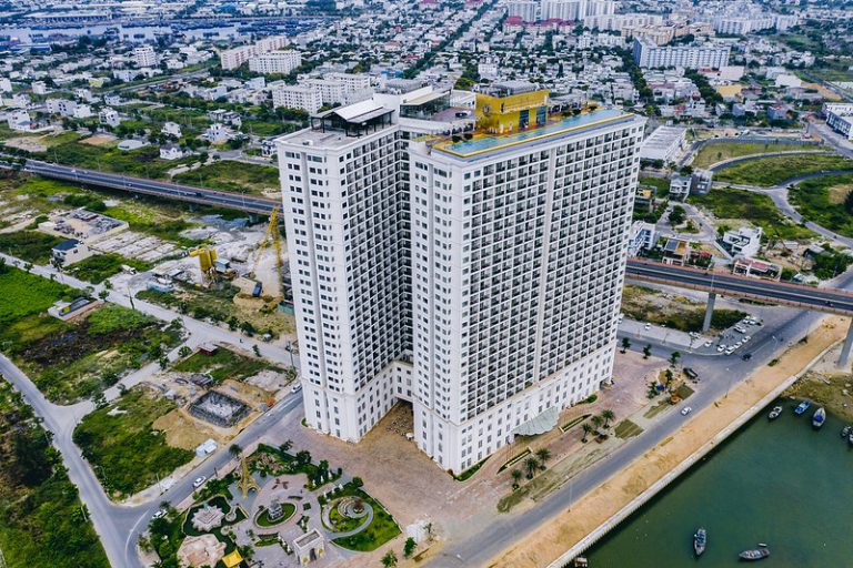 Wyndham Danang Golden Bay